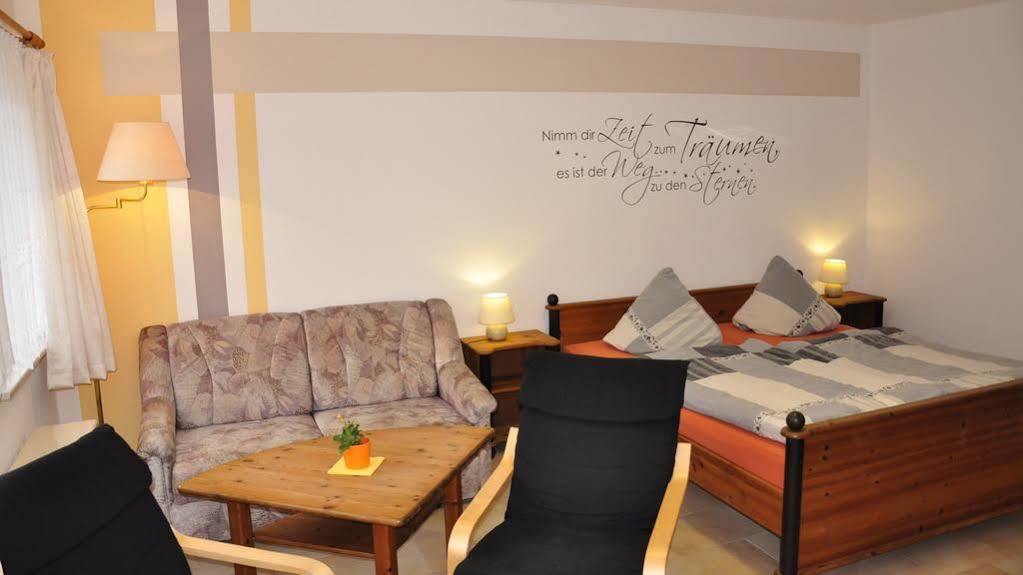 Hotel Zierow - Urlaub An Der Ostsee Kültér fotó
